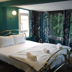 peri-center.istanbul-turkeyhotels.com/